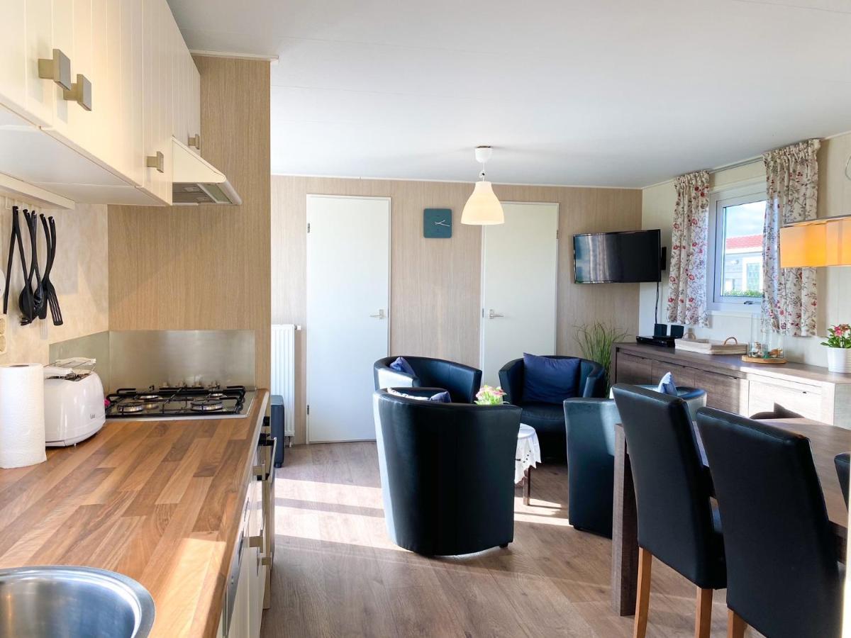 Kindvriendelijk Chalet Voor 6 Personen Se05 Serooskerke  Kültér fotó