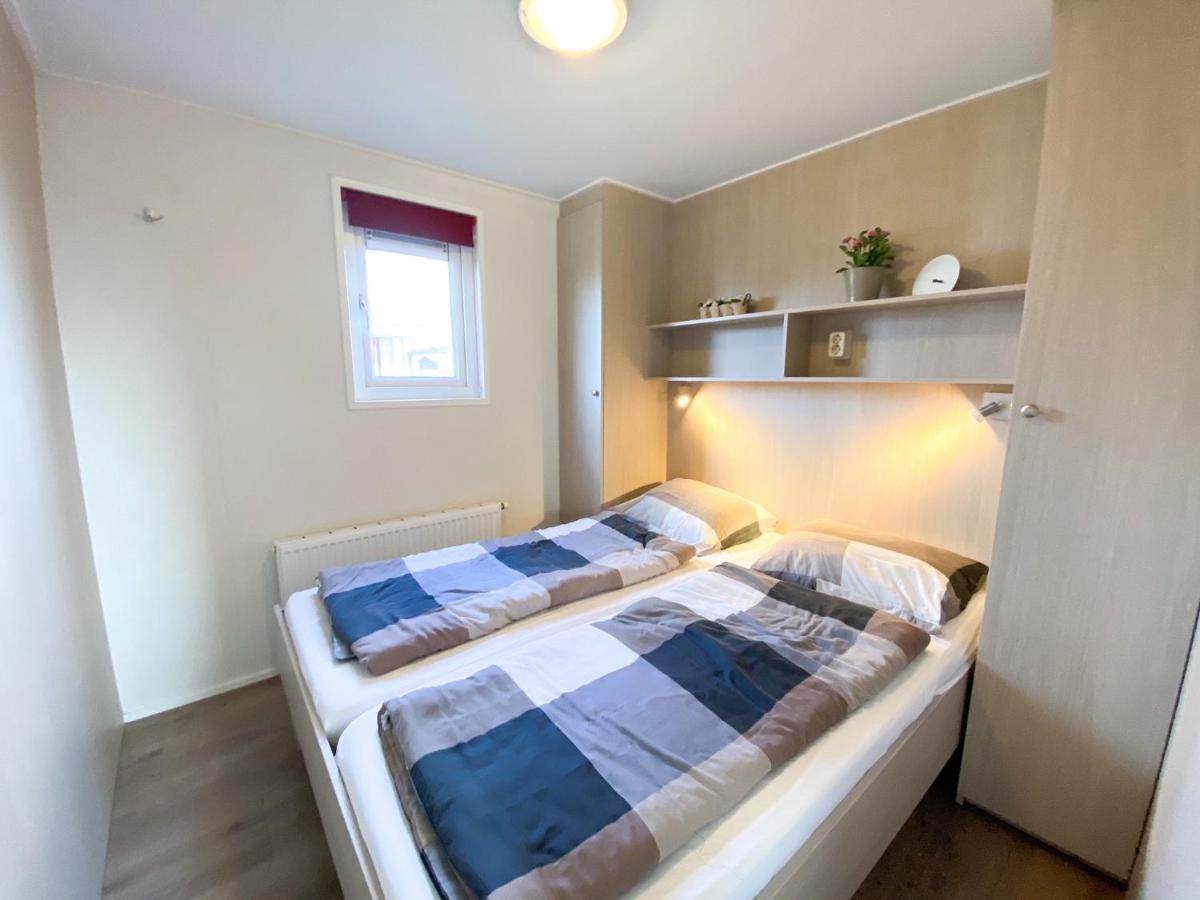 Kindvriendelijk Chalet Voor 6 Personen Se05 Serooskerke  Kültér fotó
